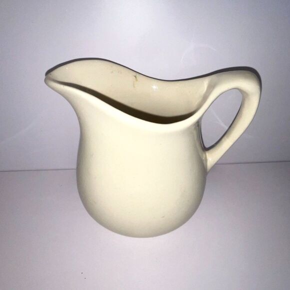 Beautiful vintage white stoneware pitcher; measures 6" x 5" x  3 1/2" - Picture 2 of 5